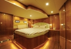 luxury yacht builders uk