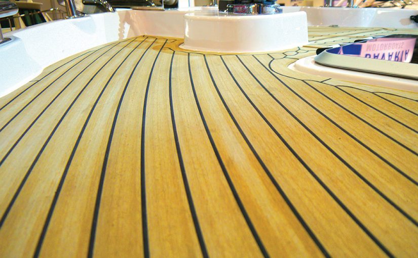 The latest development in decking is Flexiteek®
